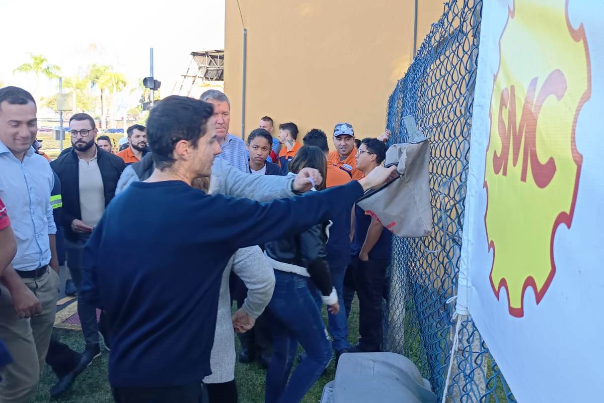 Após cruzarem os braços, metalúrgicos da Gonvarri conquistam acordo com PLR  de R$ 7,5 mil
